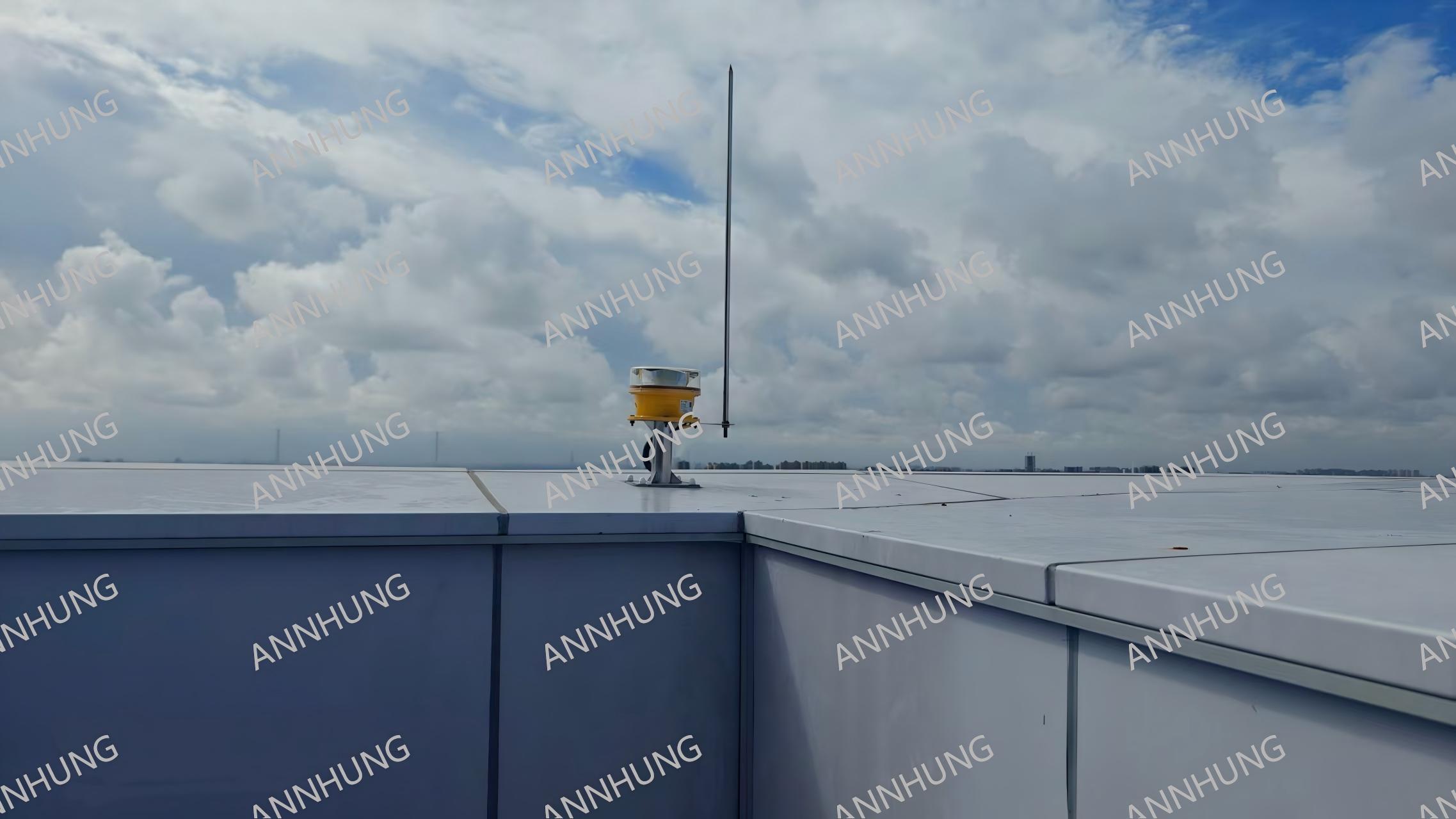 último caso de la compañía sobre Luz LED de obstáculos para aviación de intensidad media AH-MI-A2: estudio de caso de instalación en un edificio de gran altura